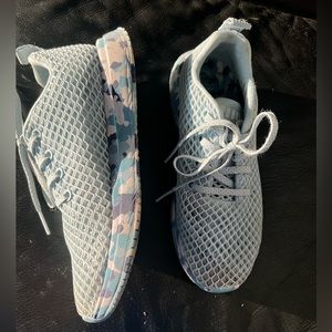 NoBull Mesh Runners